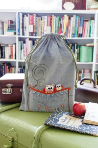 Owl-library-bag