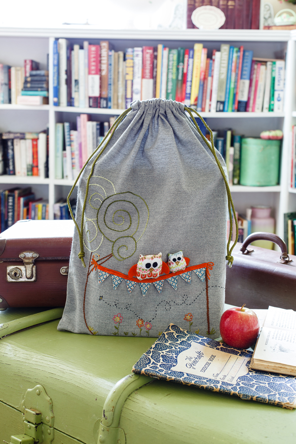 Owl-library-bag