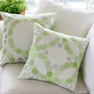 Spotted-Spring-cushions