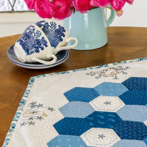 Toodle Pip Table Topper